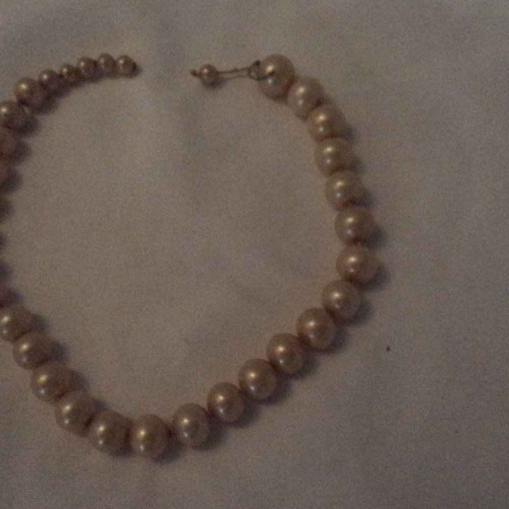 PEARL BRACELET